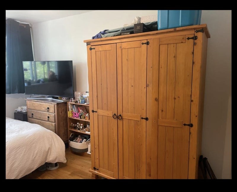 Room Tenda Road in Greater London