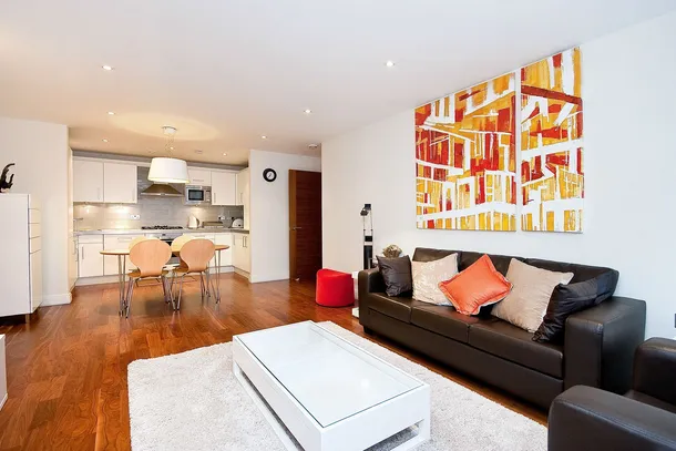Flat Clerkenwell Road in Greater London