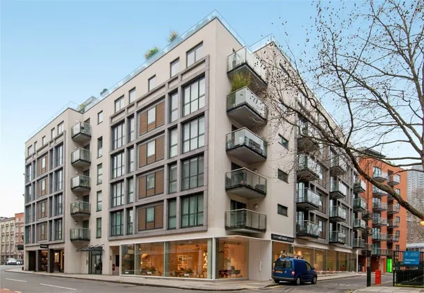 Flat Clerkenwell Road in Greater London