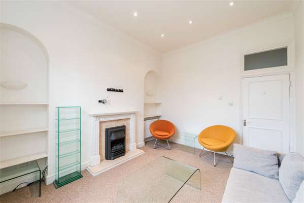 Flat Warwick Avenue in City of Westminster
