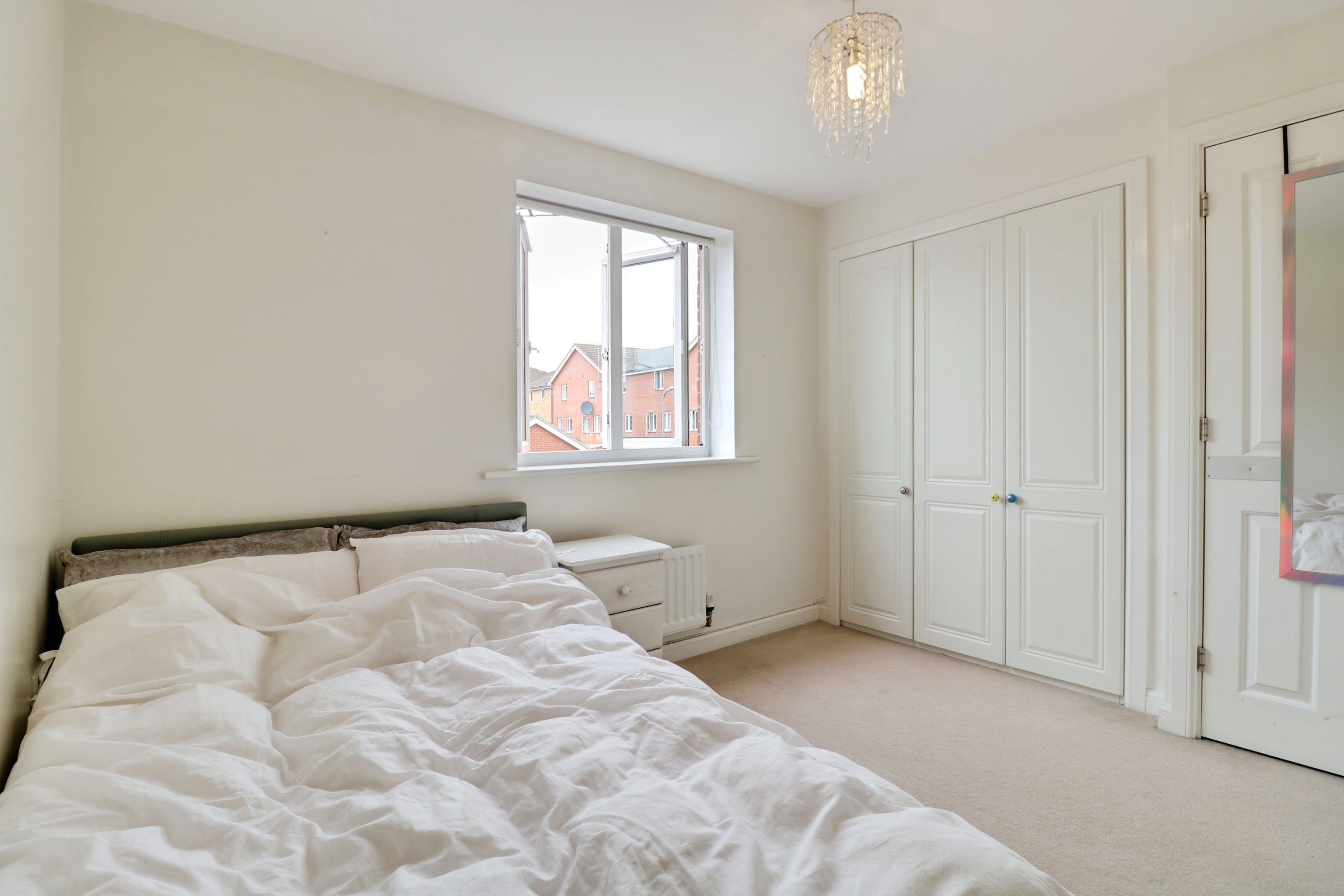 Room Smith Street in Southend-on-Sea