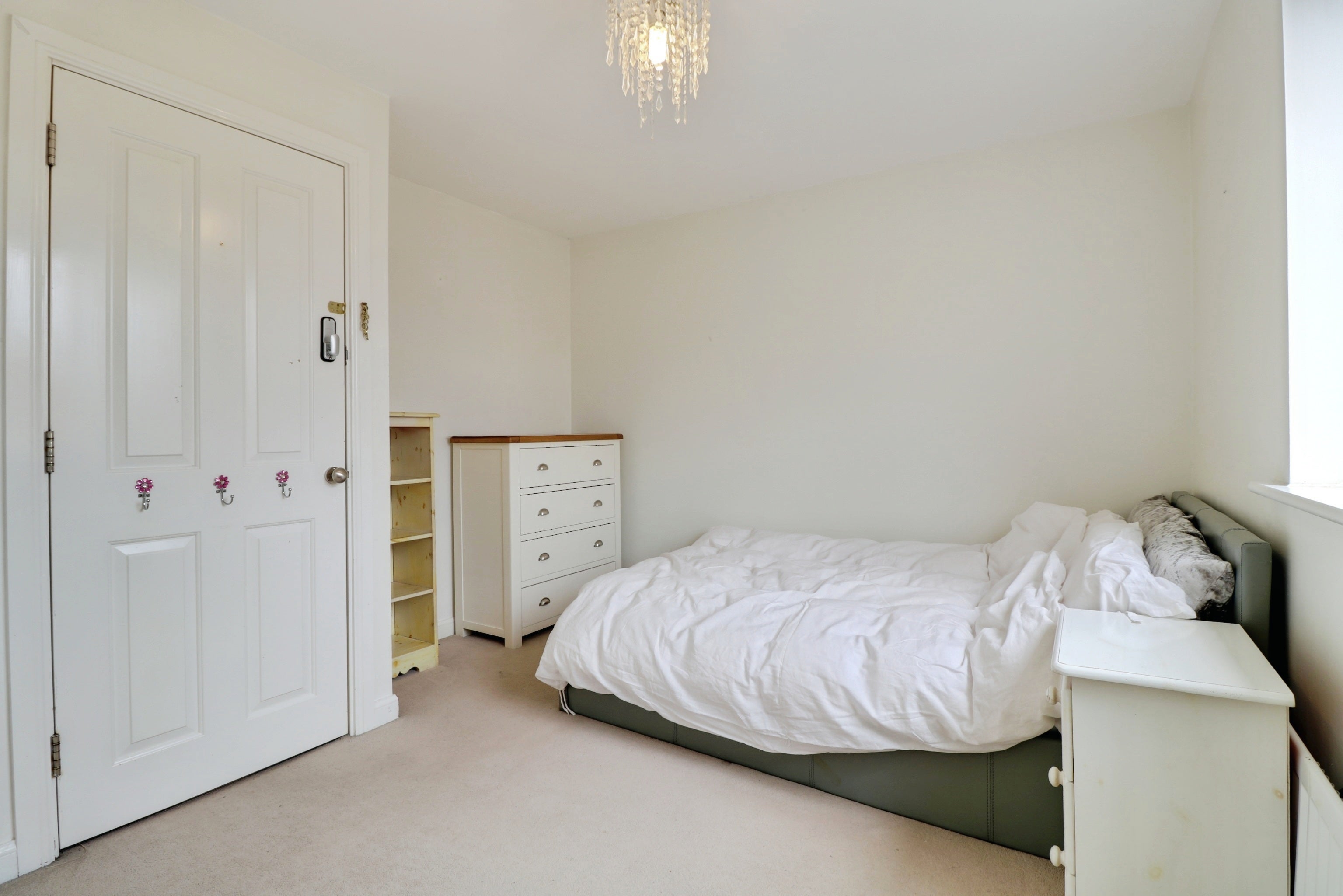 Room Smith Street in Southend-on-Sea