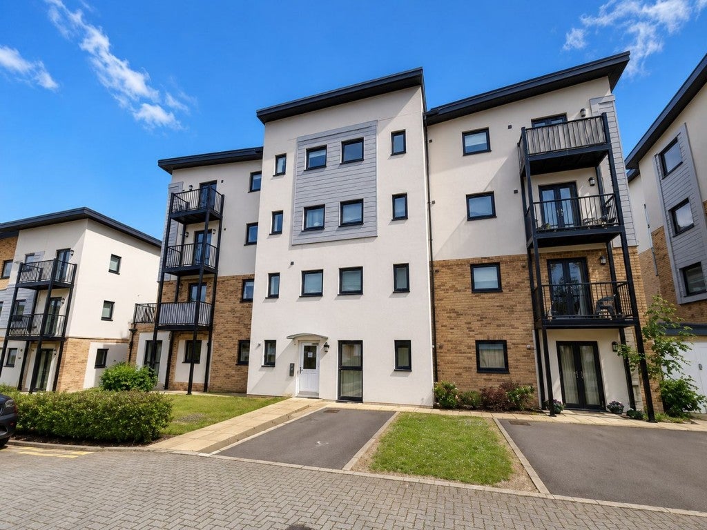 Flat Sovereign Place in Welwyn Hatfield