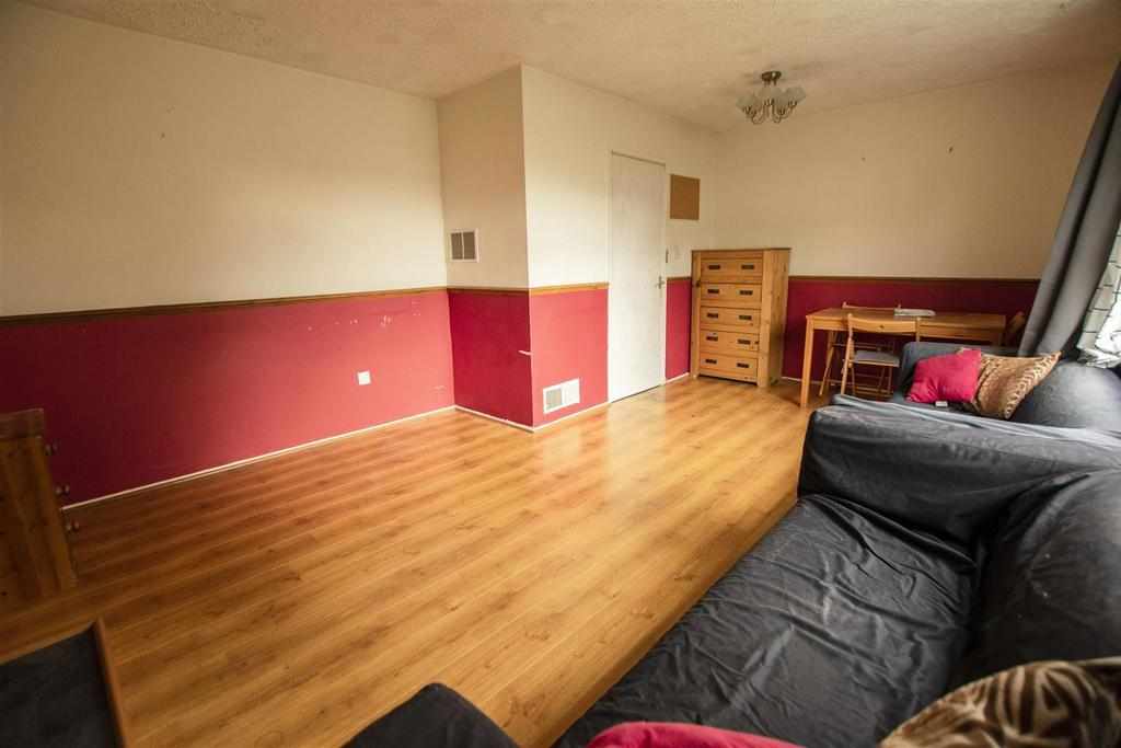 Flat Hubert Croft in Birmingham