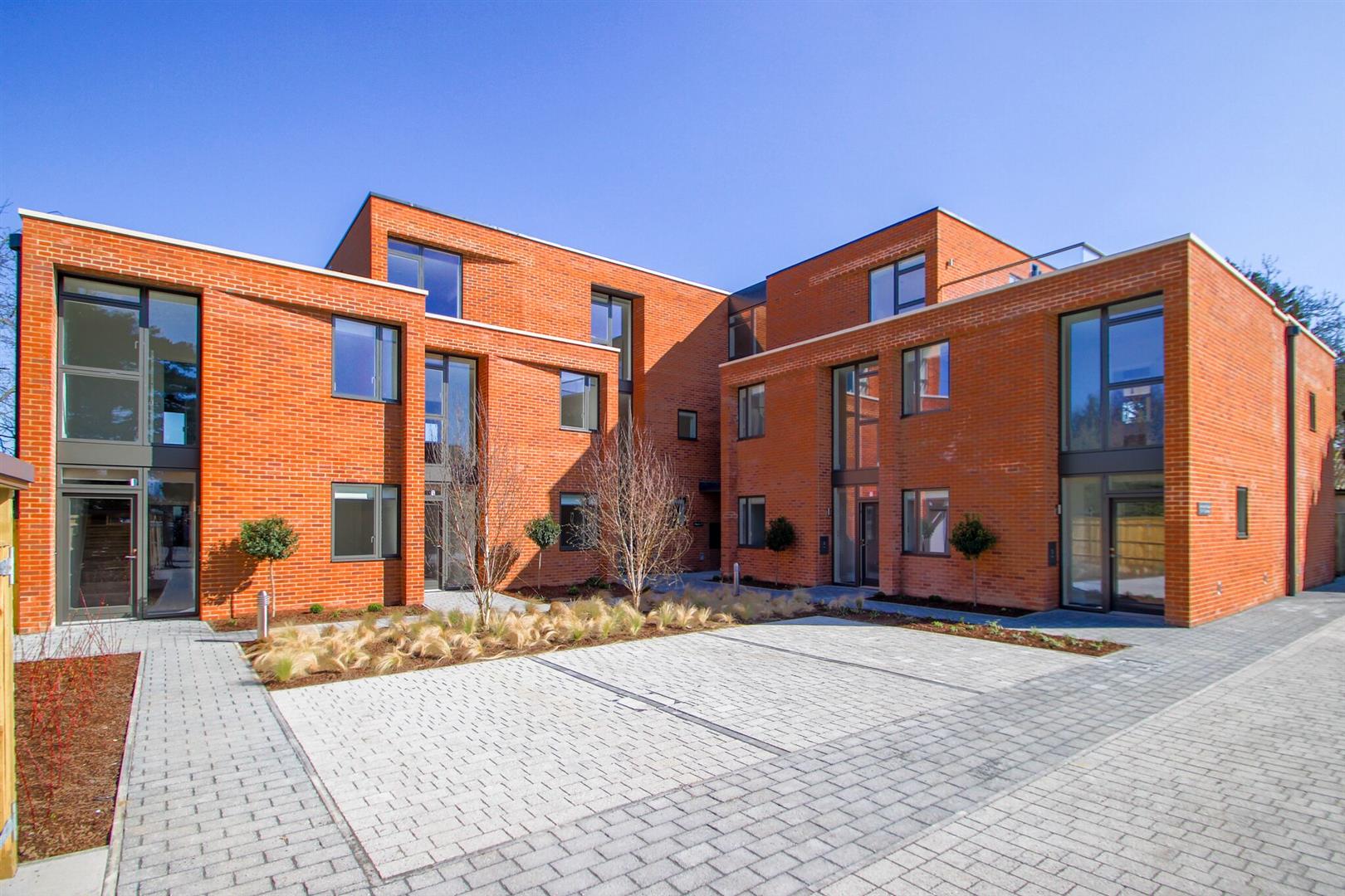 Flat Southfield Park in Oxford