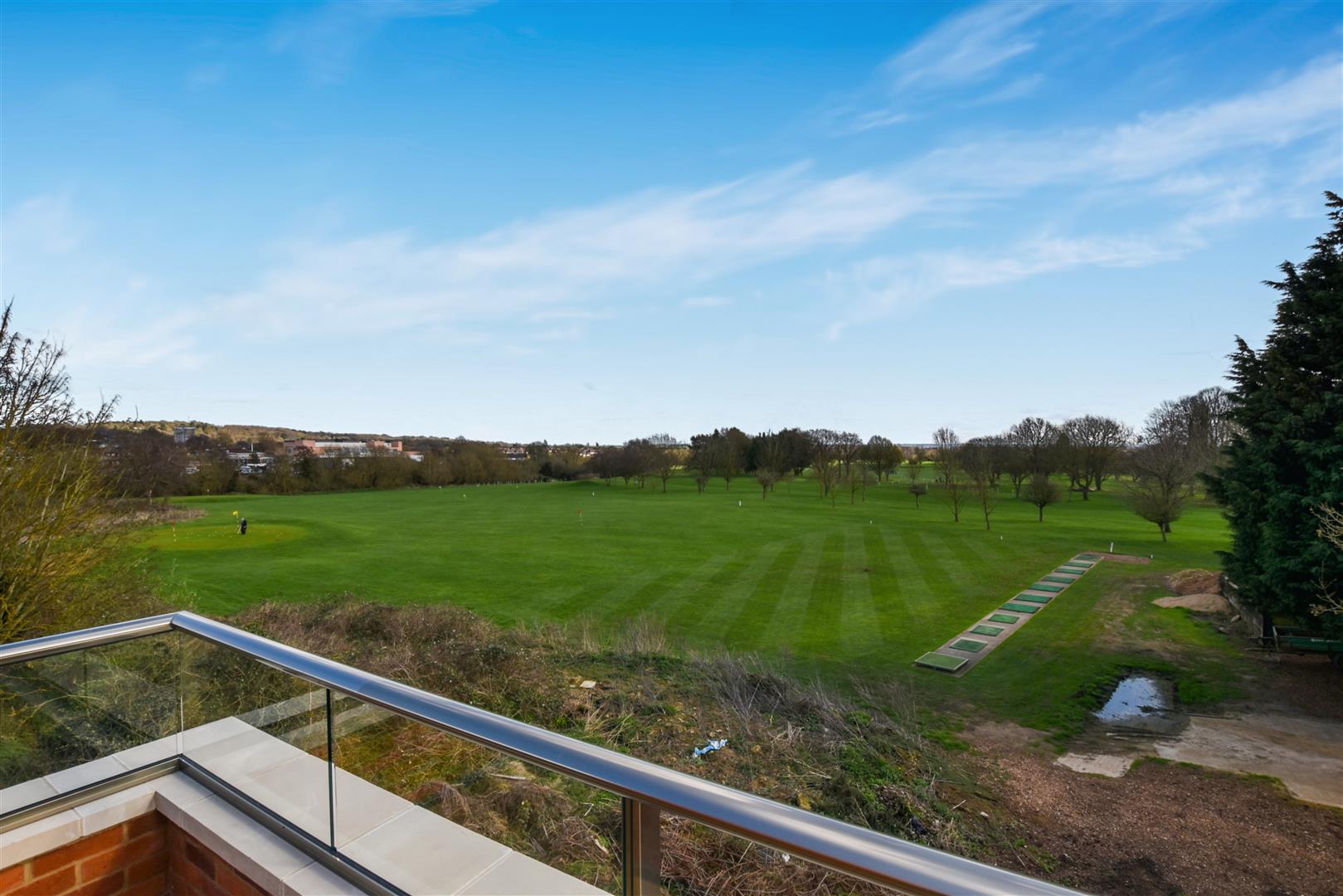 Flat Southfield Park in Oxford