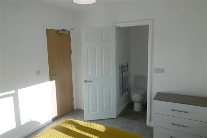 Room Anderson Crescent in Nottingham