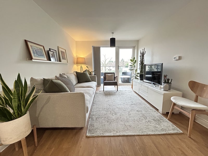 Room Homesdale Road in Greater London