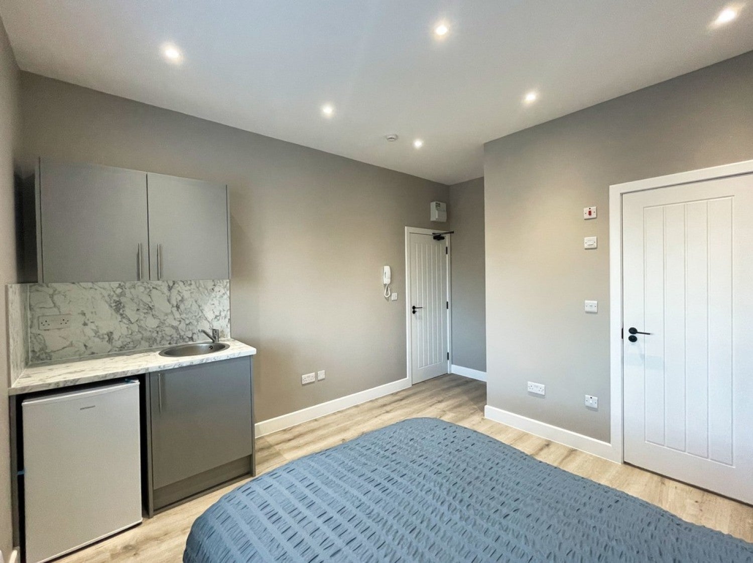 Room Hobleythick Lane in Southend-on-Sea
