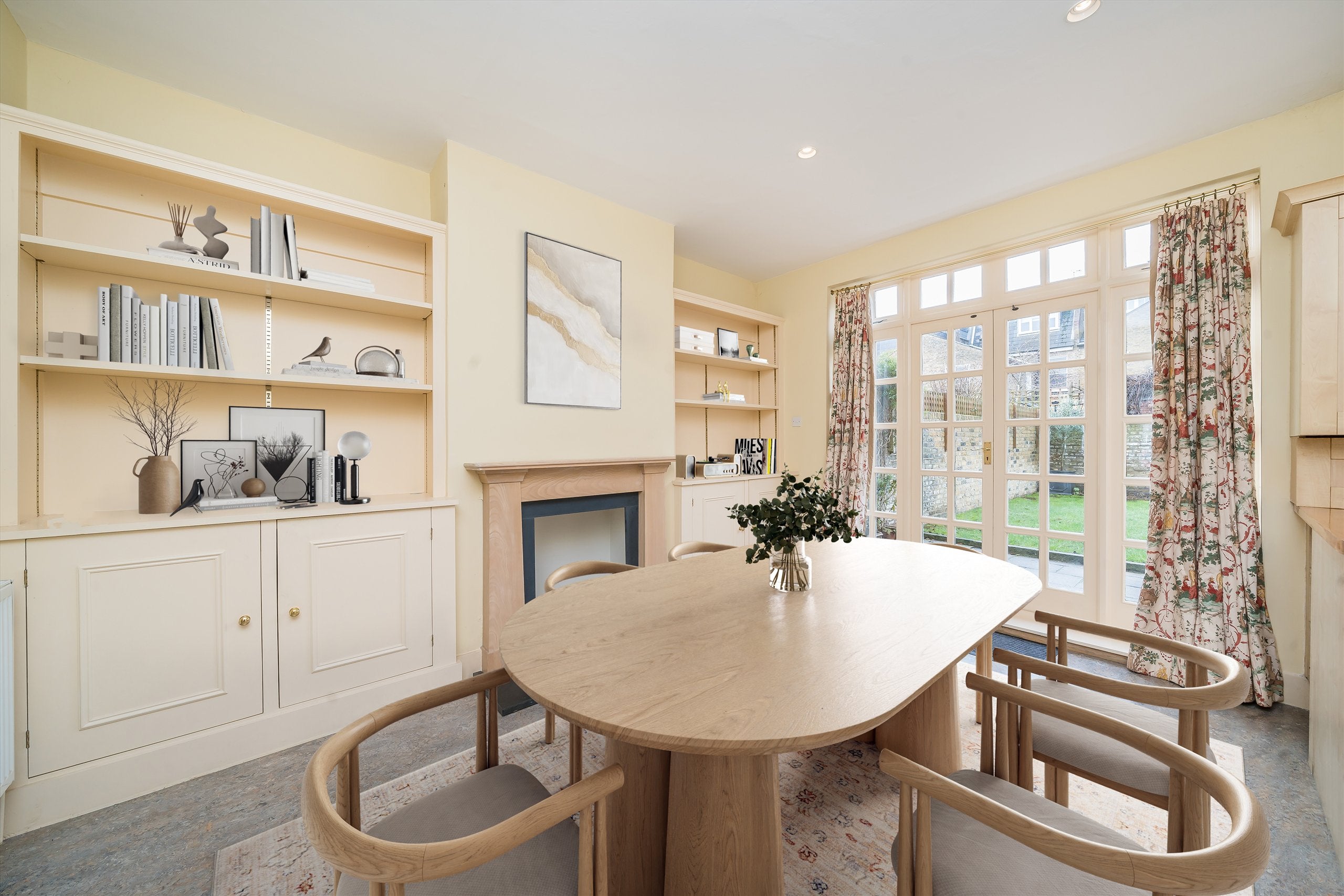 House First Avenue in Greater London