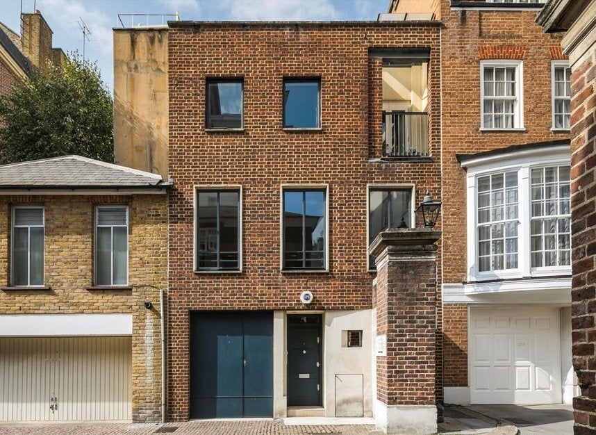 House St. James's Place in City of Westminster