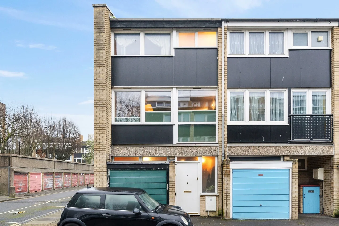 House Edenham Way in Greater London