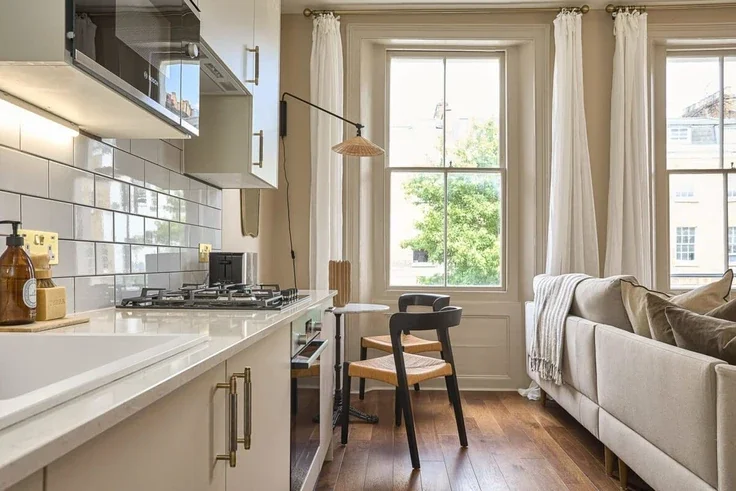 Flat Blenheim Terrace in City of Westminster