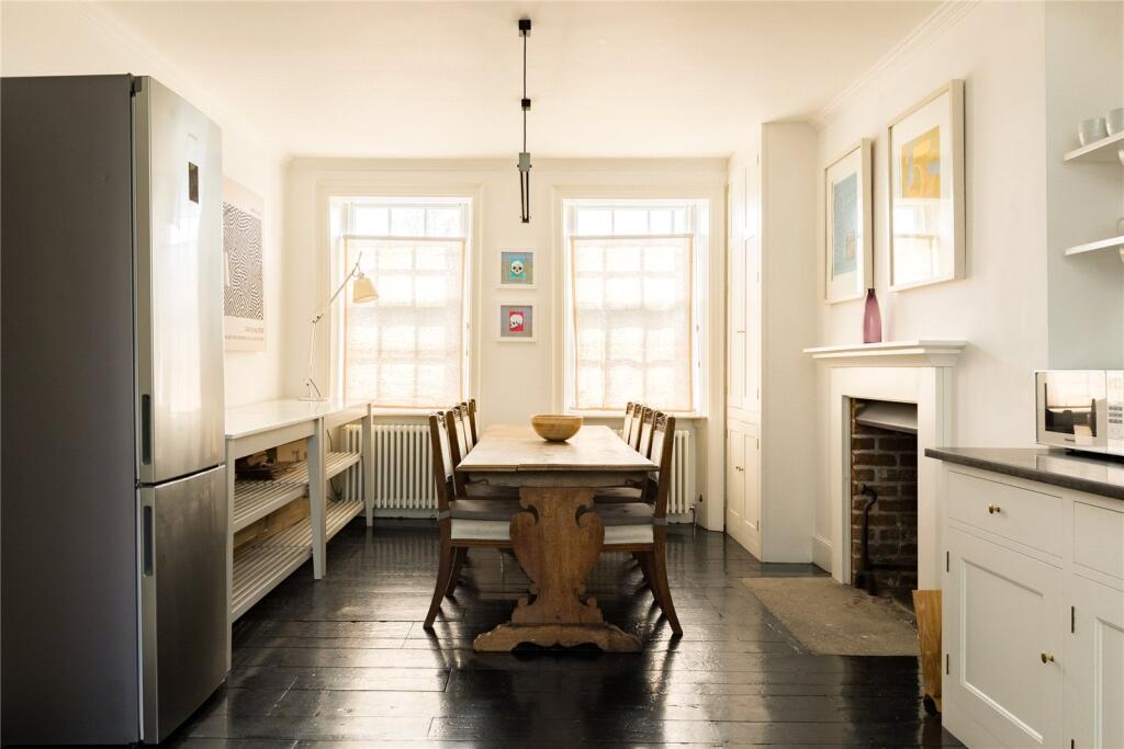 House Cheyne Walk in Greater London