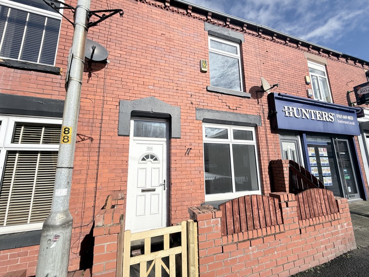 House Hollins Road in Failsworth
