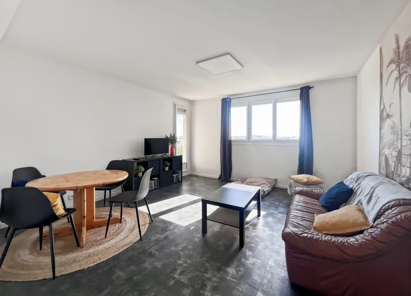 Appartement Rue Marcel Thil à Reims