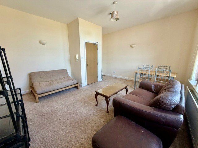 Flat Back Northbrook Street in Leeds