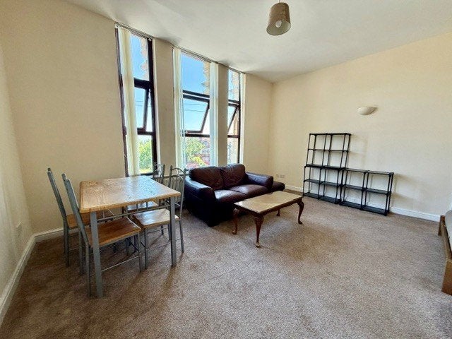 Flat Back Northbrook Street in Leeds