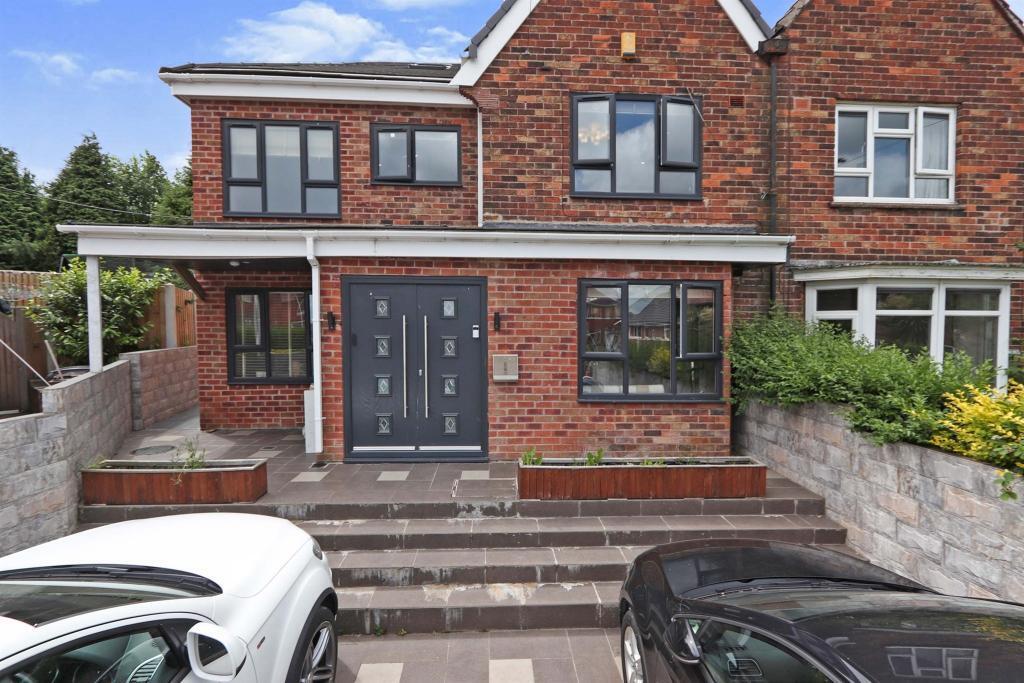 House Tunwell Drive in Sheffield