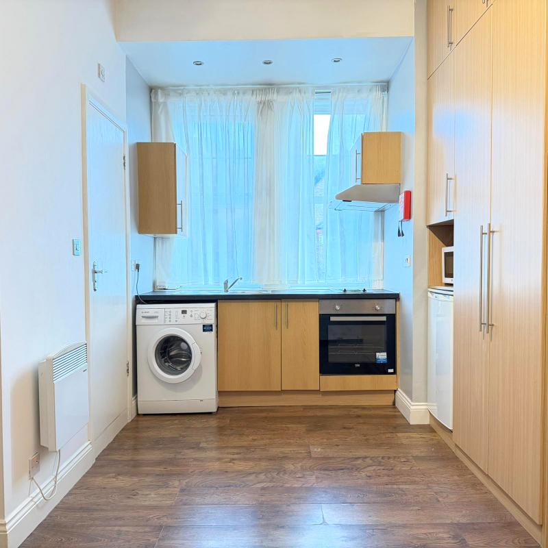 Flat Quex Road in London