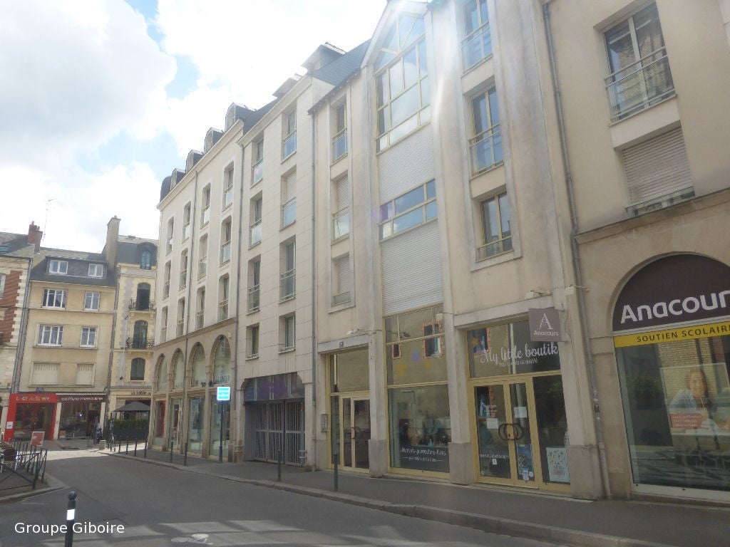 Flat Rue Paul-Louis Courier in Rennes
