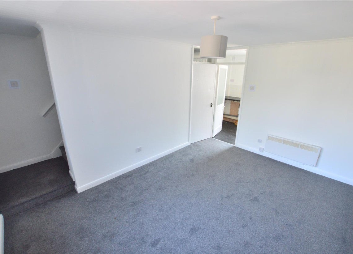 Flat Darnford Close in Coventry