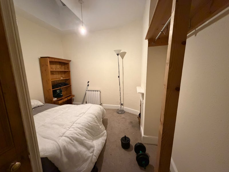 Room Trafalgar Road in Greater London