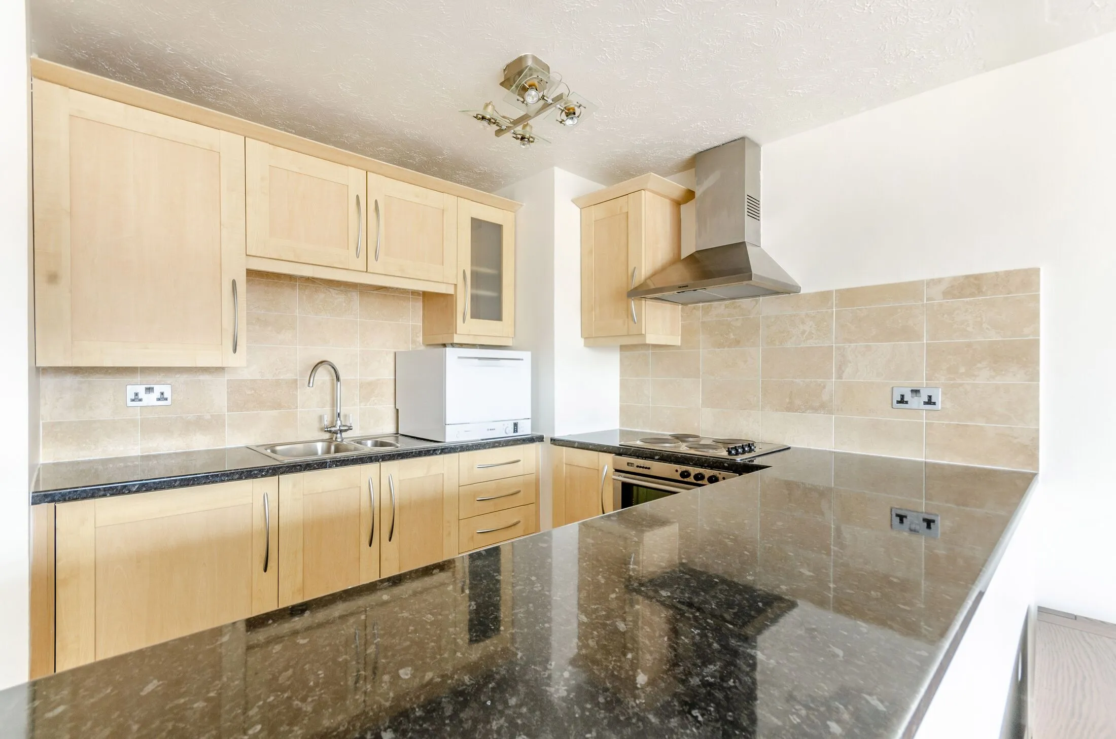 Flat Lisson Grove in City of Westminster