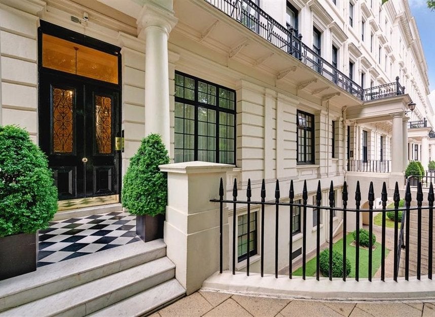 Flat Hyde Park Gardens in City of Westminster