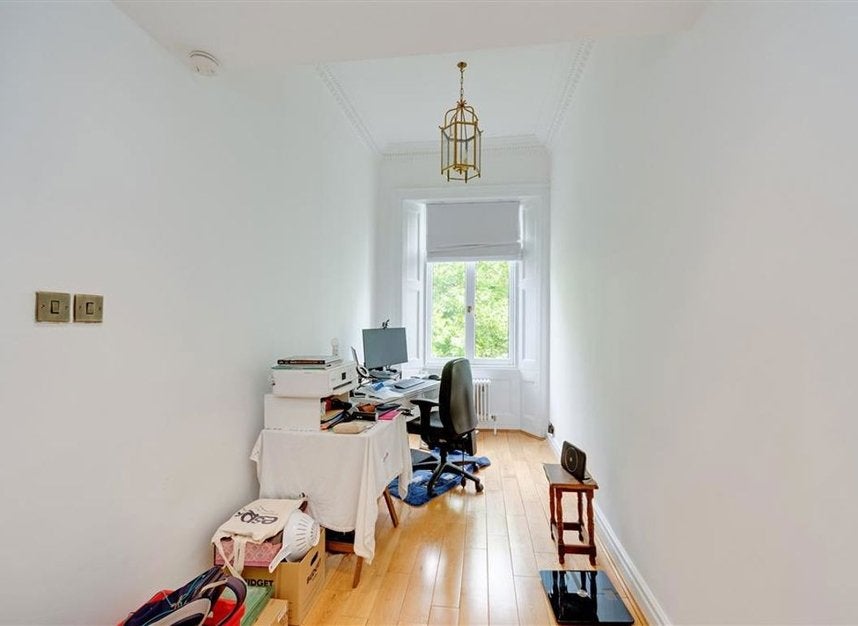 Flat Hyde Park Gardens in City of Westminster