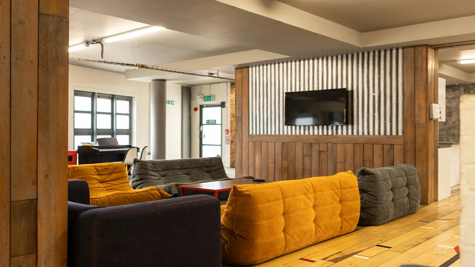 Room Horseferry Road in City of Westminster