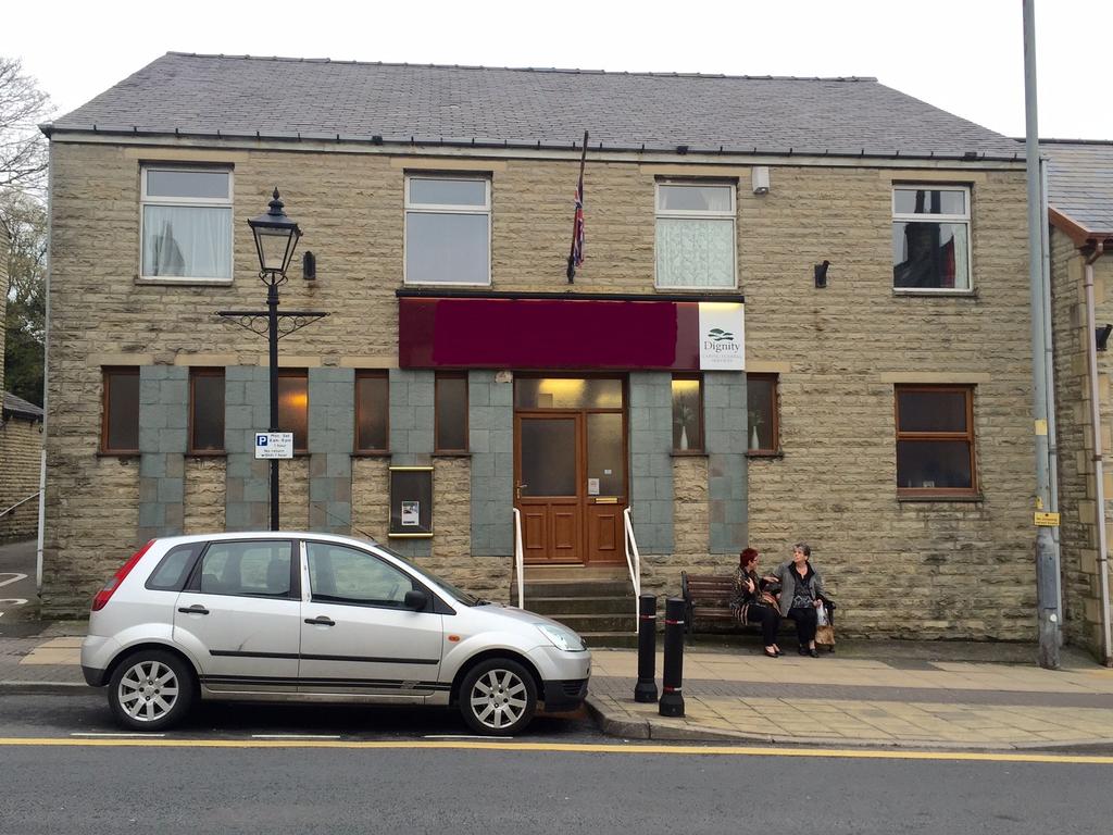 Flat Queen Street in Great Harwood