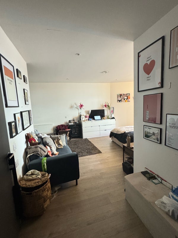 Flat Tandy Place in Greater London