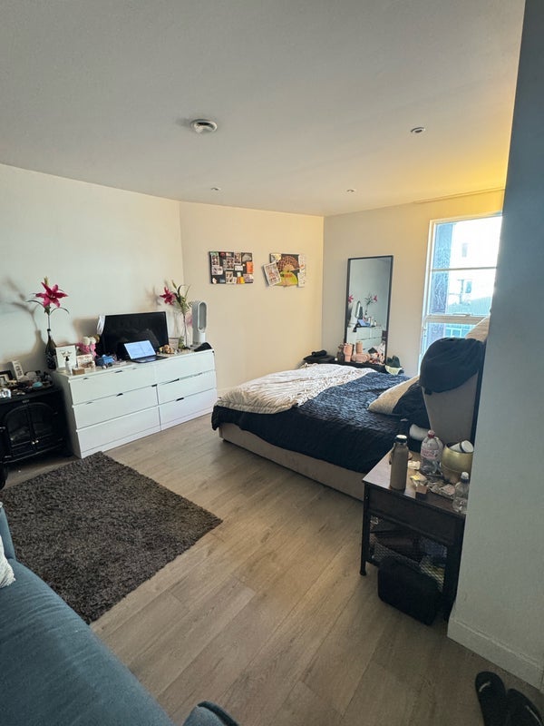 Flat Tandy Place in Greater London