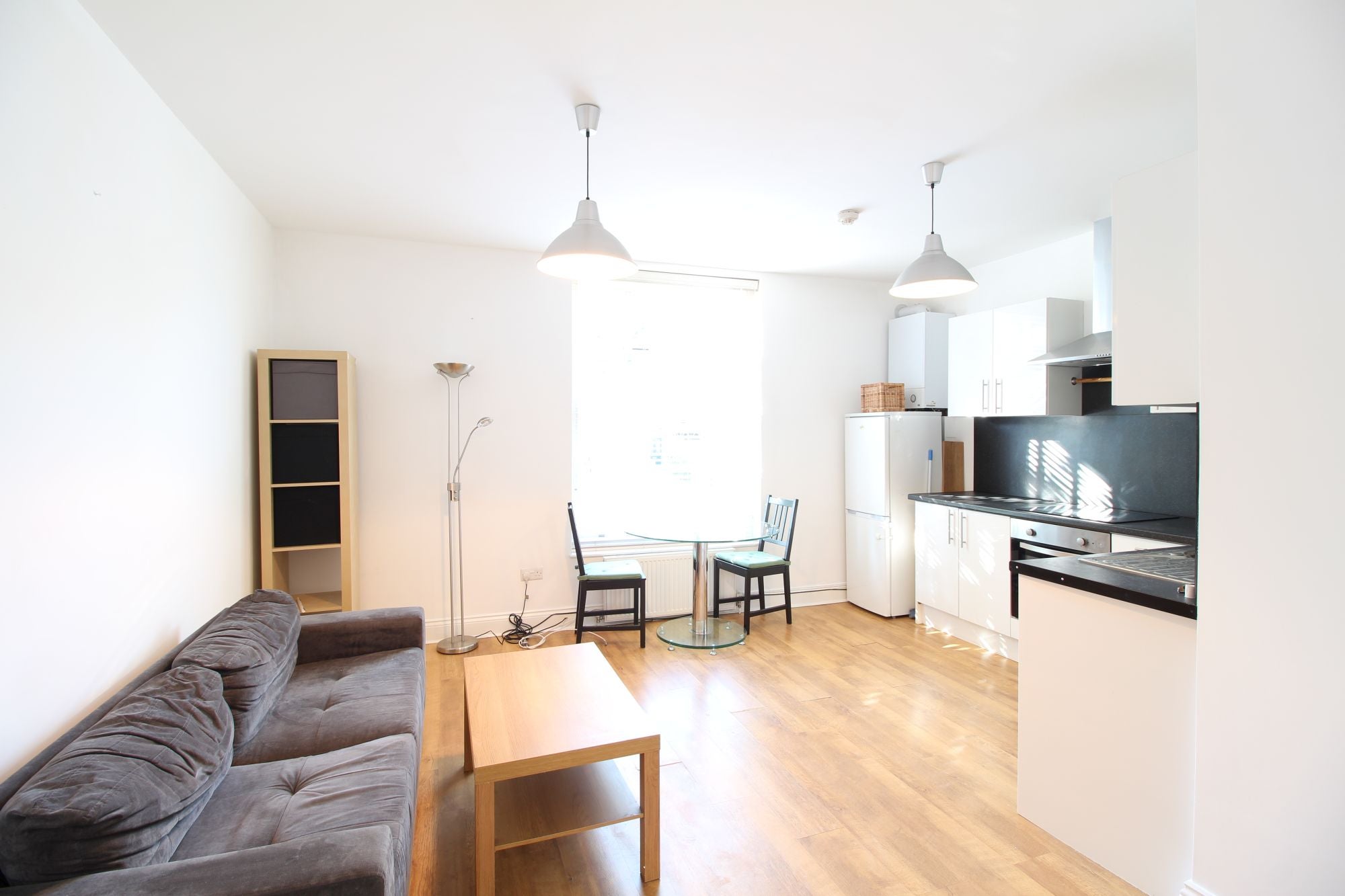Flat Stroud Green Road in Greater London