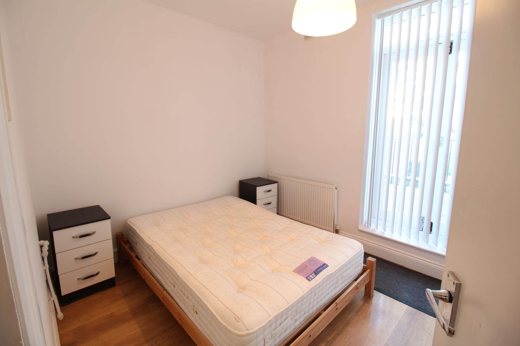 Flat Stroud Green Road in Greater London