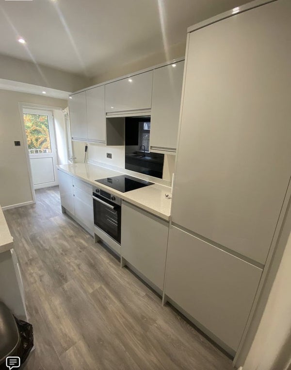 Flat Claverham Road in Bristol