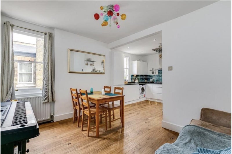 Room Rushcroft Road in Greater London