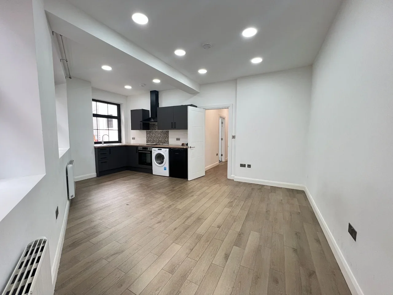 Flat Dunstable Place in Luton