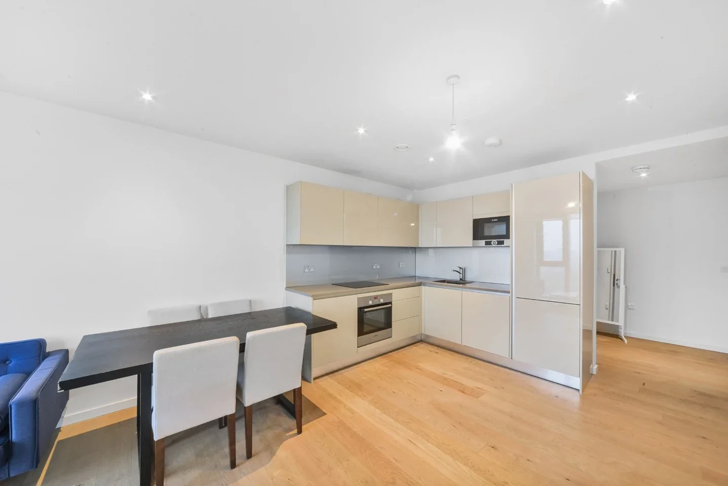 Flat St. Gabriel Walk in Greater London