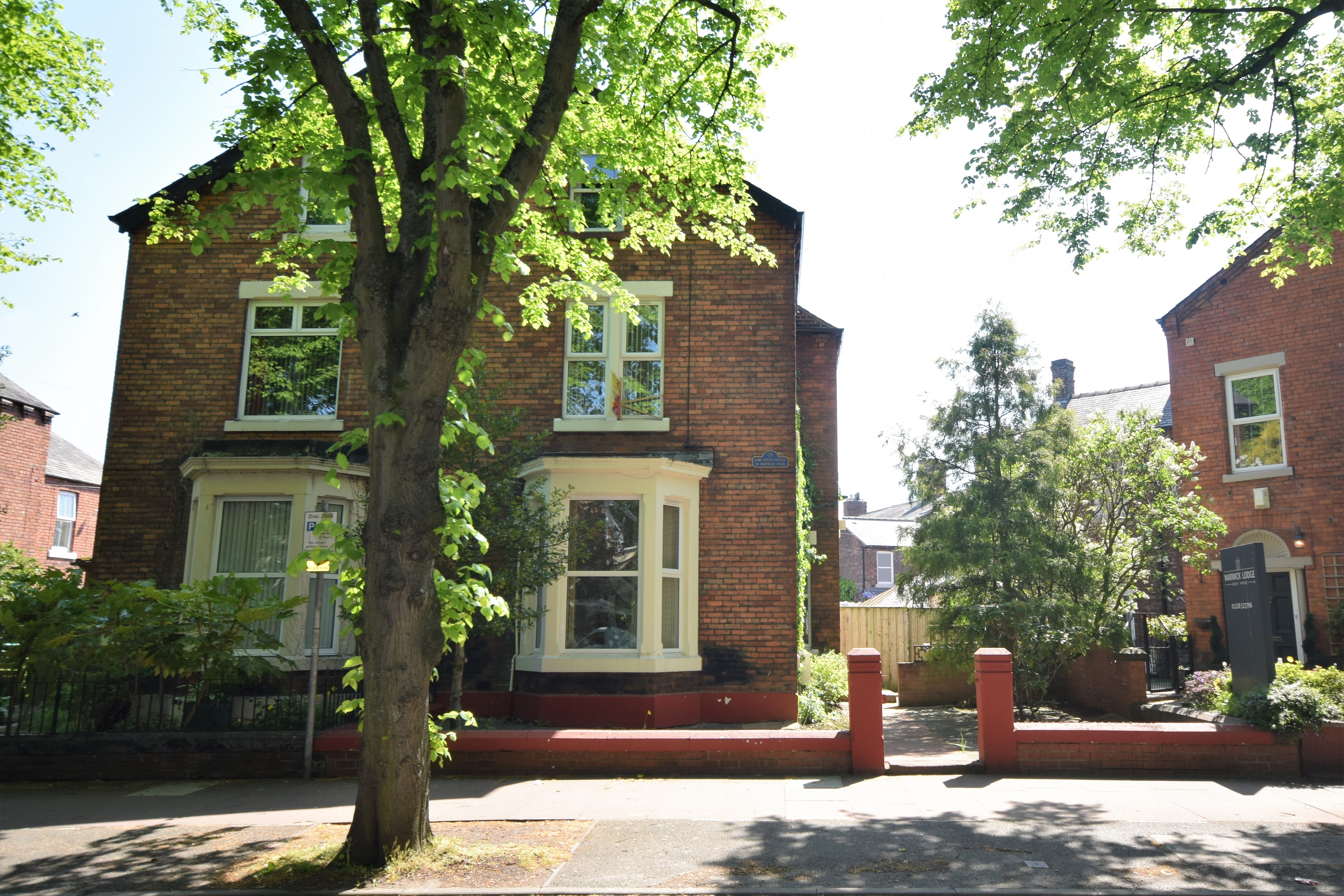 Flat Warwick Road in Carlisle