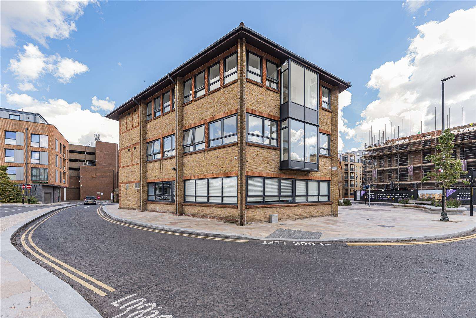 Flat Lowfield Street in Dartford
