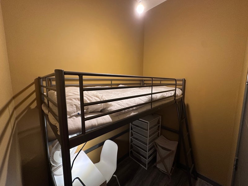 Room Waterfront Avenue in City of Edinburgh