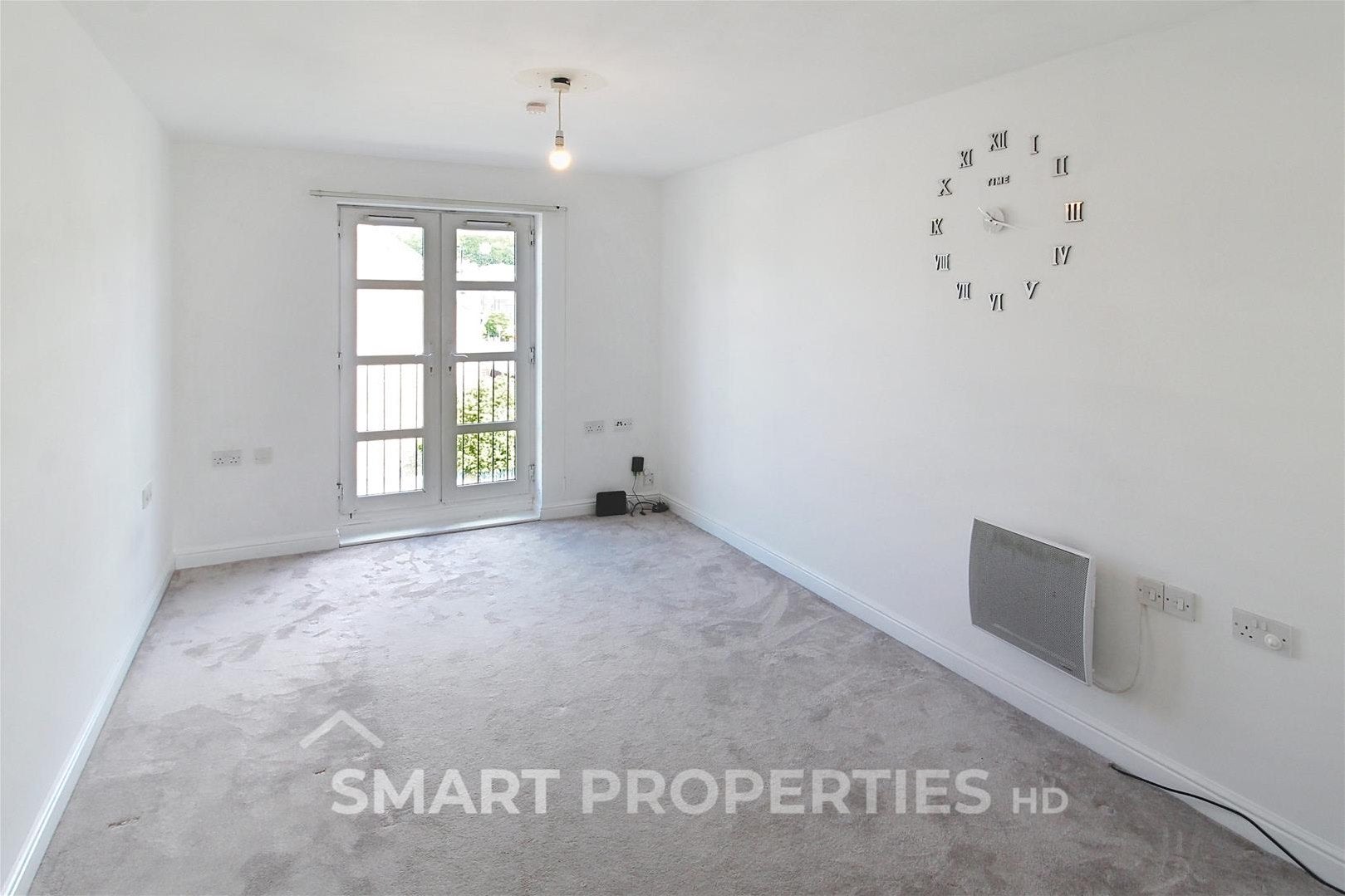 Flat Marlington Drive in Kirklees