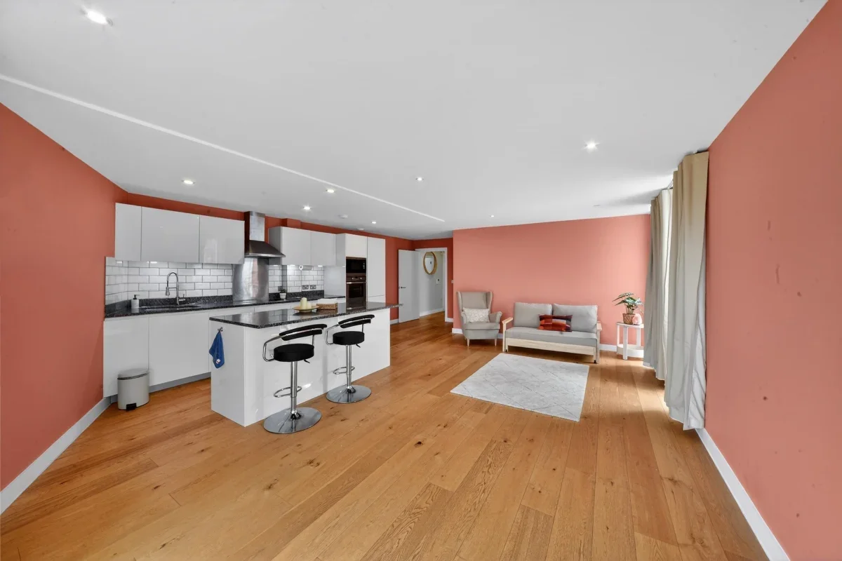 Flat Sherman Walk in Greater London