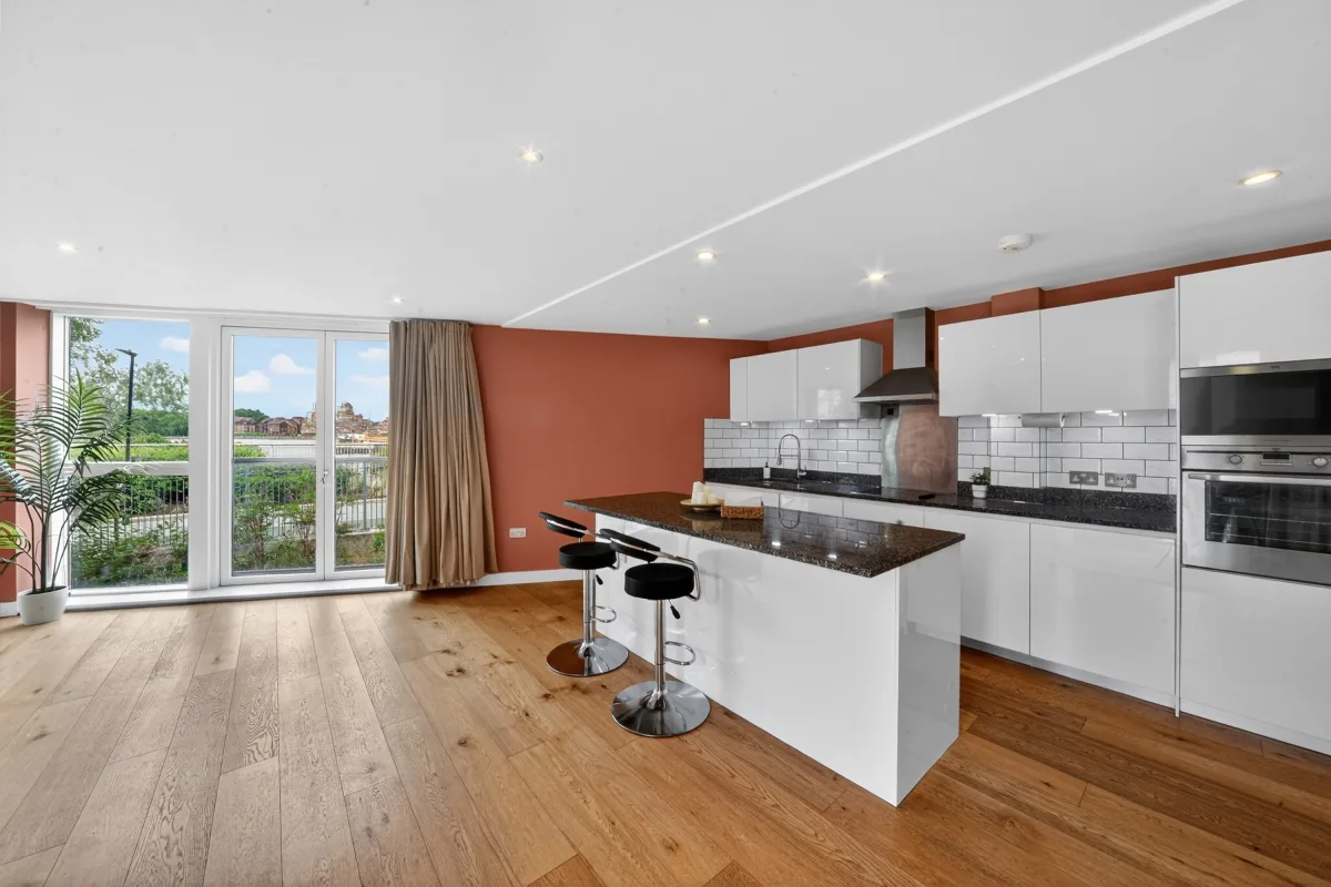 Flat Sherman Walk in Greater London