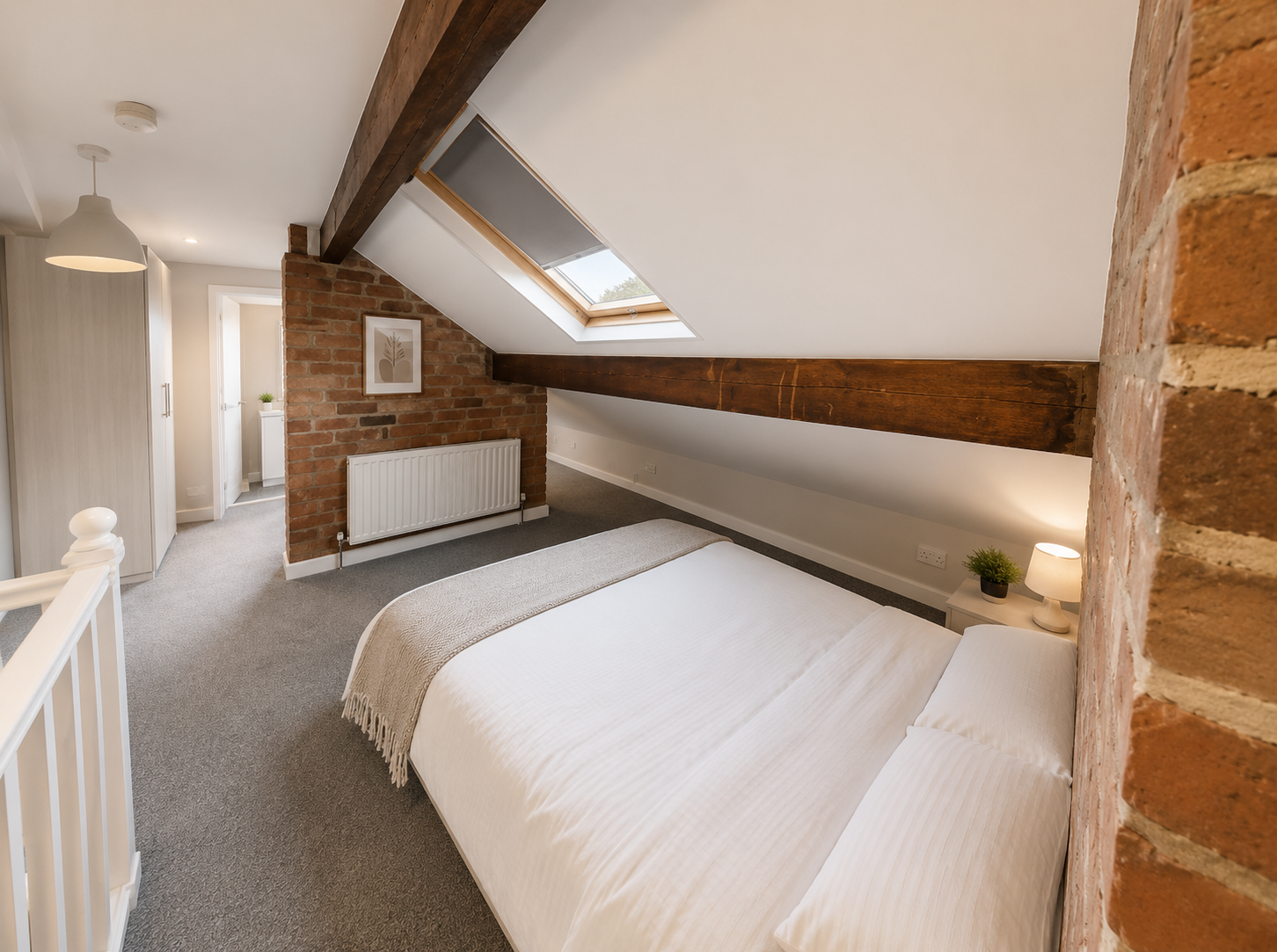 Flat Harold Avenue in Leeds