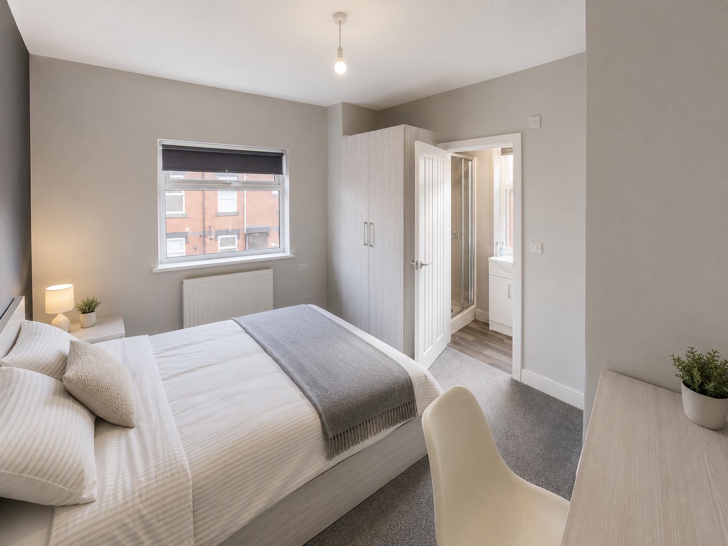 Flat Harold Avenue in Leeds