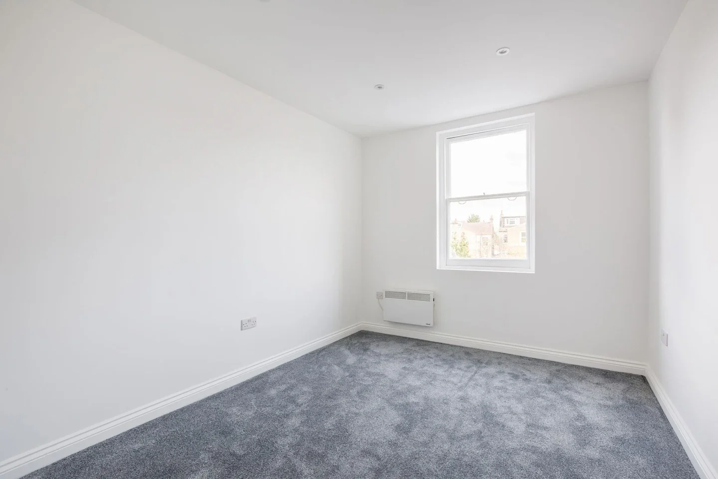 Flat Park Lane in Greater London