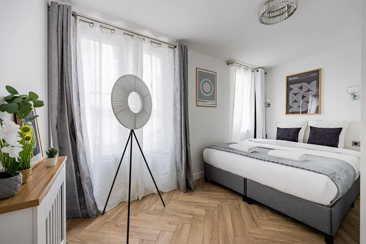 Flat Rue Dauphine in Paris